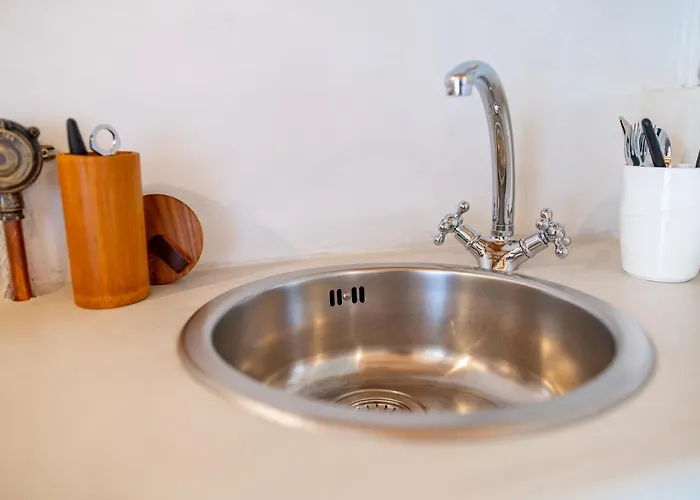 Traditional Windmill בית נופש