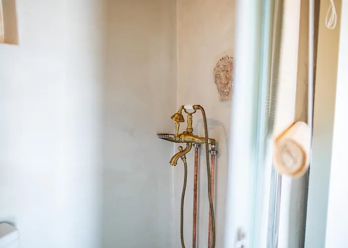 בית נופש Traditional Windmill *